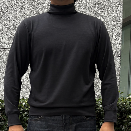 TURTLE NECK KNIT T